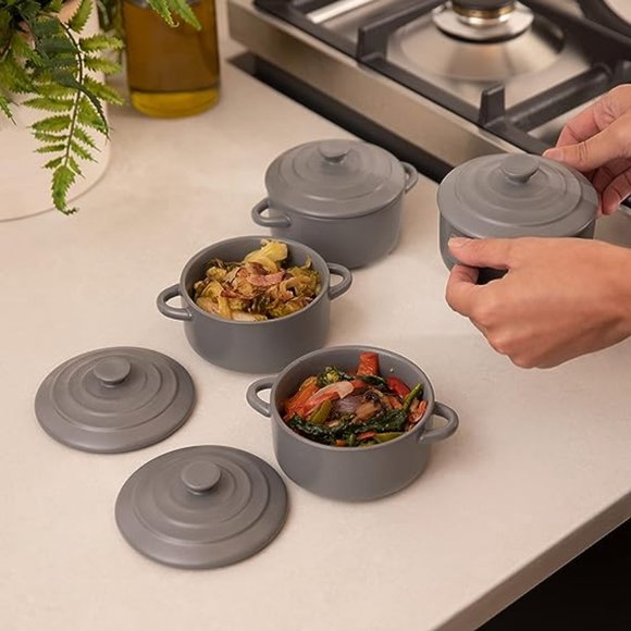 bruntmor Other - Bruntmor 8.5 Ounce Mini Cocotte Ceramic for Baking, Mini Casserole) *new*